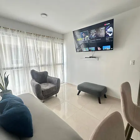 Apartamento Vacacional Cerca Del Mar Cartagena Exterior foto