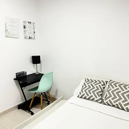 Apartamento Vacacional Cerca Del Mar Cartagena Exterior photo